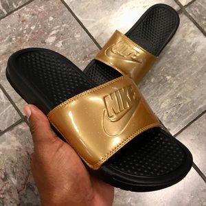 women's nike benassi just do it metallic slide sandals
